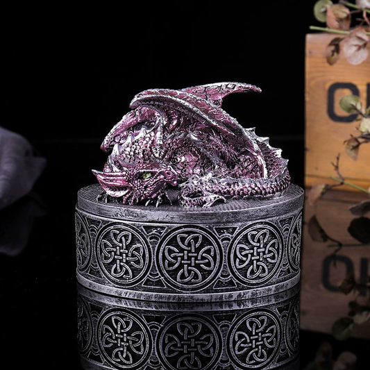 Vintage - inspired Dragon - shaped Resin Craft Jewelry Box: A Gift, Ornament for Storing Jewelry and Rings, and Home Decor Piece
