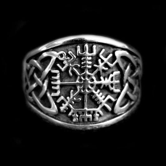Viking Vegvisir Ring