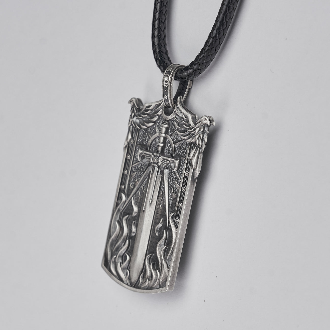 Starforged Warhammer 40K - Inspired Emperor's Sigil Pure Silver Pendant - Trendy Accessory