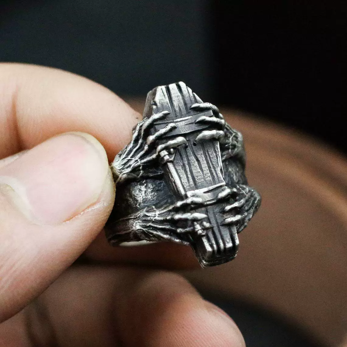 Stainless Steel Handmade Coffin-Shaped Skull Rings