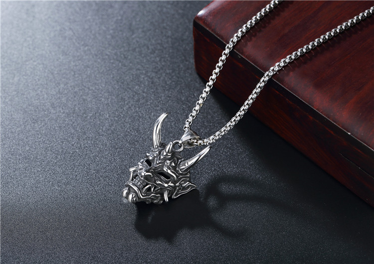 Bonjour Stainless Steel Necklace: Cold Metal Soul Aesthetics
